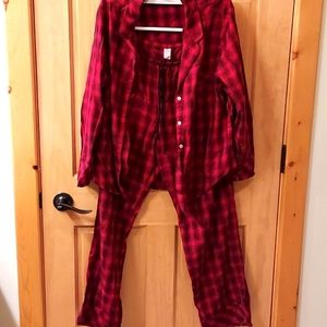 VICTORIA’S SECRET Longsleeve PJ Set Size Large Red Plaid Shirt and Long Pants